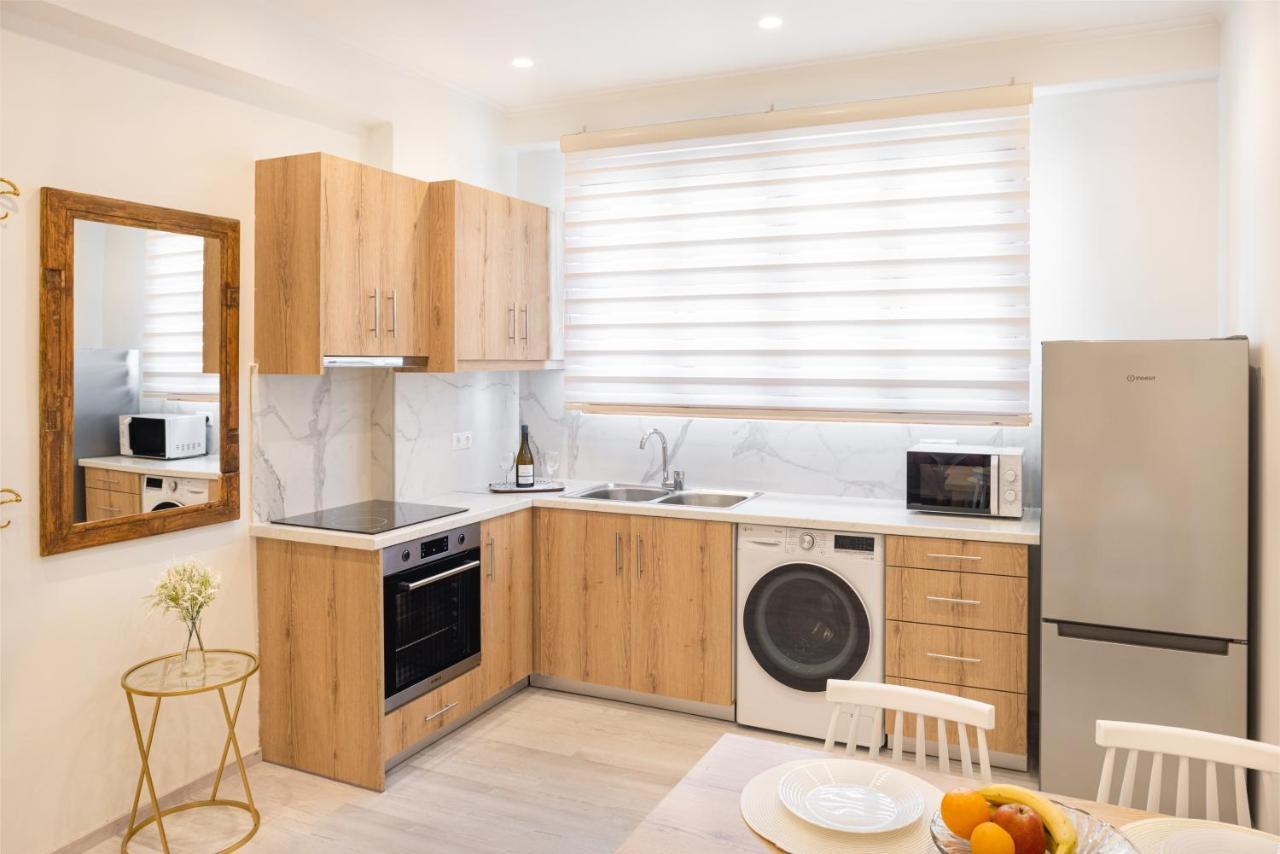 Fiera Luxury Apartments. Kokkari Buitenkant foto